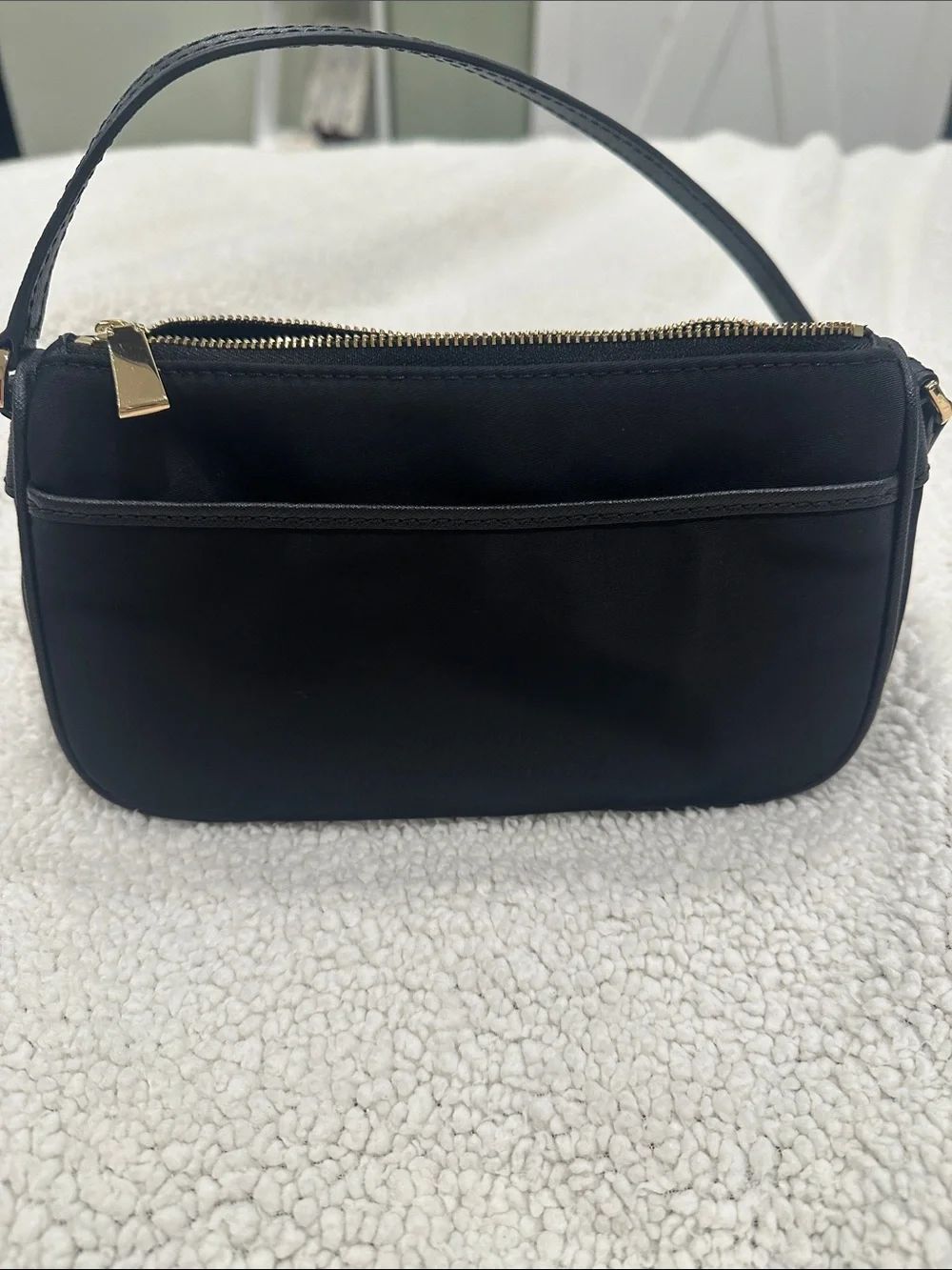 Michael Kors Black Leather Gold-Tone Shoulder bag